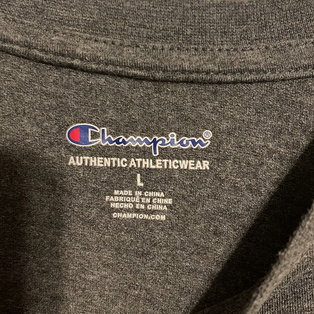 Champion short sleeve grey shirt size kids large NWOT - Picture 6 of 8